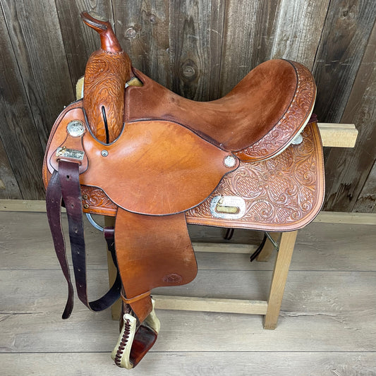 Sattel Cutting Cyrcle Y